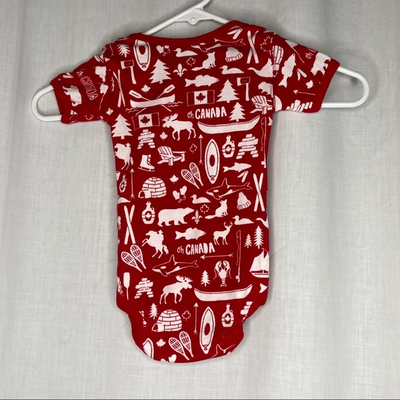 Oh Canada Moose Unisex One Piece Red Bodysuit 6-12 - Picture 3 of 5